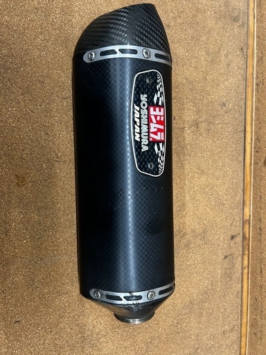 ヨシムラ スリップオンマフラー R77 カーボン ヨシムラサイクロン