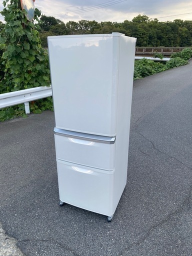 ☘️大阪市から阪南市まで配達設置無料美品　三菱冷蔵庫自動製氷　335Ｌ保証有り