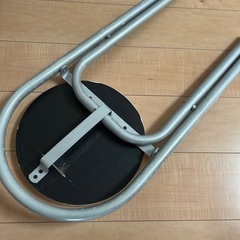 木製折りたたみチェアの画像