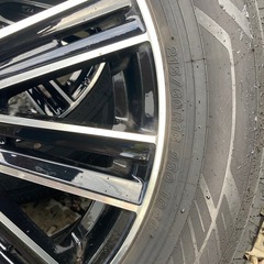 スタッドレス　ヨコハマig60 215/60R16 2018年製造 残溝7mm程度 アルミ付きの画像