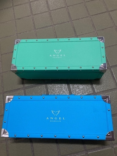 シャンパン　空き箱