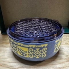 【未使用品】保存用フタ付き食器の画像