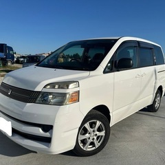トヨタ　ヴォクシー　X E エディション　4WD