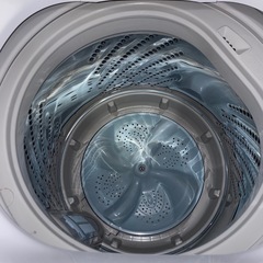 [取引完了]取りに来られる方限定！ハイアール社全自動電気洗濯機のご紹介です！の画像