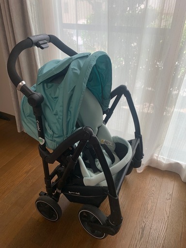 【美品】Combi  コンビ　ベビーカー　