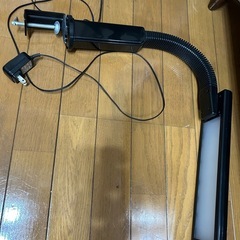 折りたたみ机&テーブルライトセットの画像