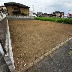 除草作業員大募集！基本給25万円〜土日祝休み！の画像