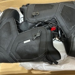 スノボーシューズ28.5の画像
