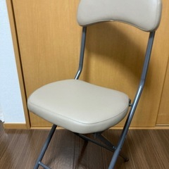 ニトリ 折りたたみ椅子の画像