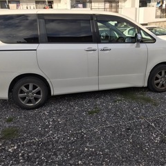 (成約済)【宮古島在庫車両/石垣島輸送費無料！】 H20/トヨタ・ヴォクシー(8人乗り)/一時抹消済み/大人気のミニバンの画像