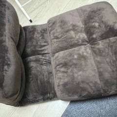 折りたたみ座椅子