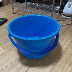 バケツ(何かと同時購入で無料)