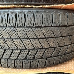 「早期割-3000円」vrx3 215/45/r18 タイヤホイール４本セットの画像