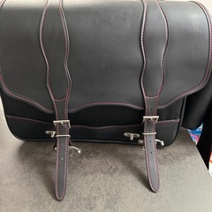 美品DEGNER ナイロン ブラック・レッドサドルバッグ 33x42x16cmの画像