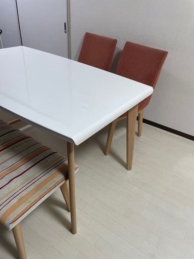 【最終値下げしました】多数お気に入り登録ありがとうございます。 
 机　椅子　 ダイニングテーブルセット