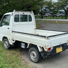 スバル　サンバー　軽トラの画像