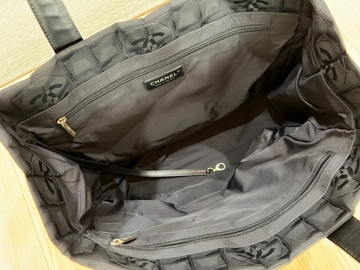 【決まりました】最終価格【美品】シャネル　ニュートラベルライン