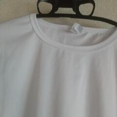 3枚⇒300円
未使用品
6枚
メンズ無地半袖
クルーネックTシャツの画像