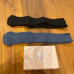 【未使用品】シャルレ
日本製ハイソックス2本