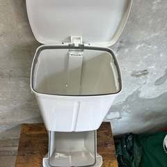 ゴミ箱　分別　2段　の画像