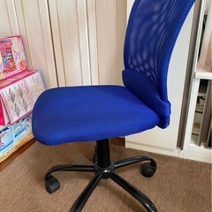 ニトリ　学習イス　子供用の画像