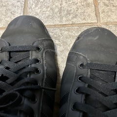 adidas スニーカー　29センチ　の画像