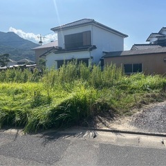 予約後から3日以内に草刈り承ります。基本料金8,000円🌱…