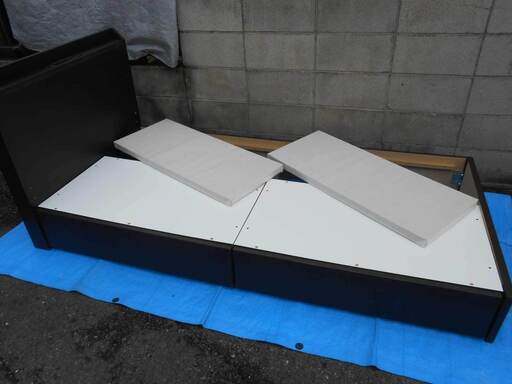 【配送出来ます】ニトリ 収納付き シングルベッド 充電に便利なコンセントとUSB付き（近くなら配送も可能です。宅配もお問合せ下さい）