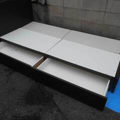 【配送出来ます】ニトリ 収納付き シングルベッド 充電に便利なコンセントとUSB付き（近くなら配送も可能です。宅配もお問合せ下さい）の画像