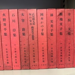 ②本（日本・世界文学、美術本など）