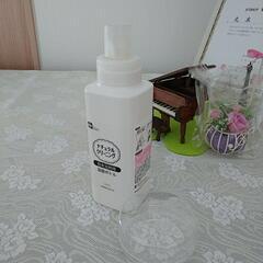 粉末洗剤用詰替えボトル　他