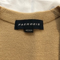 ウール100% ベスト ベージュ  メンズの画像