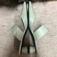 CHARLES&KEITH パンプス 23.5cmの画像