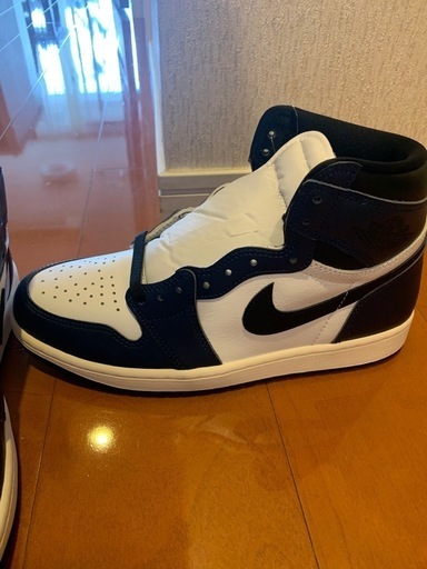 ナイキ　スニーカー　Air Jordan 1 Retro High OG Midnight Navy27.5