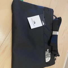 【タグあり未使用】THE NORTH FACE ショルダーバッグ SLIM CROSS BAG WHITELABEL NN2PN54Jの画像