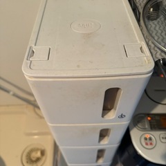 冷蔵庫の隙間収納