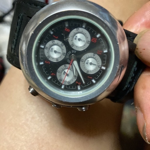 純正ナイキクラシックです！素敵な貴方の腕にいかでしょうか‼️希少価値ありアナログです‼️