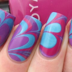 🟣ウオーターマーブルNAILアートの画像