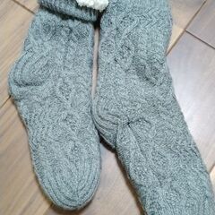 《出品終了》【値引き交渉可】裏もこもこソックス