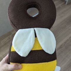 赤ちゃん　転倒防止リュック　ヘッドガード