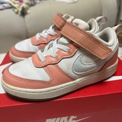 NIKE 15cm  ナイキ　スニーカーの画像