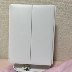 ニトリ　鏡（ライト付き）
