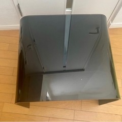 ガラステーブル