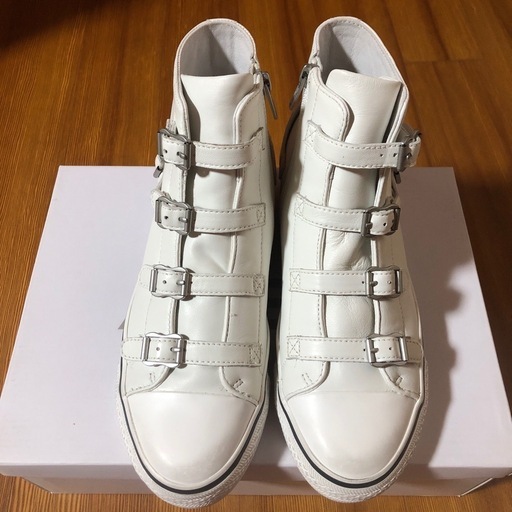 ash   25センチ　レザーハイカットスニーカー