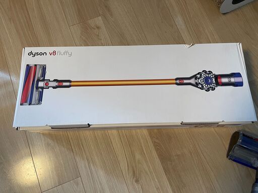 【中古dyson V8 fluffyをお譲りします】