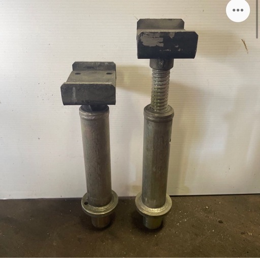 （55）バンザイリフトアタッチメント 足ゲタ/2個/車整備 /ガード付き/リフト用フレーム/柱リフト/カーメンテナンス/フレームパッド