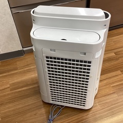 【取りに来られる方限定！！】SHARP 加湿空気清浄機　KC－R50－Ｗの画像