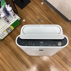 【取りに来られる方限定！！】SHARP 加湿空気清浄機　KC－R50－Ｗの画像