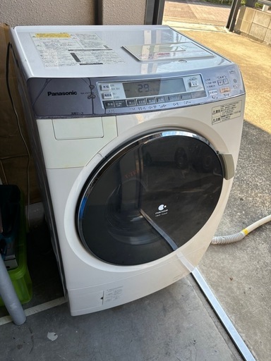 【取引中】※表示パネル一部キズ有り【分解洗浄・消耗品交換済み】パナソニックドラム式  NA-VX7100L 洗濯9kg 乾燥 6kg 左開き　給水弁、Vベルト交換　無料配達設置行います(条件あり) Panasonic  2011年式　ヒートポンプ式洗濯乾燥機