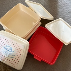 お弁当箱の画像